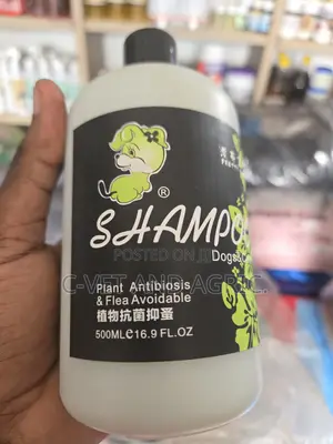 Plant-Based Pet Shampoo (Dogs & Cats)