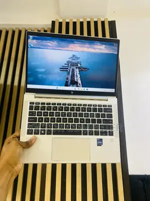 HP EliteBook 830 G9 Laptop - Core i5, 16GB RAM, 256GB SSD
