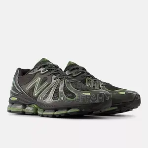 New Balance ABZORB 1890 Sneakers