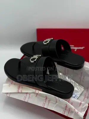 Original Salvatore Ferragamo Thong-Toe Slipper