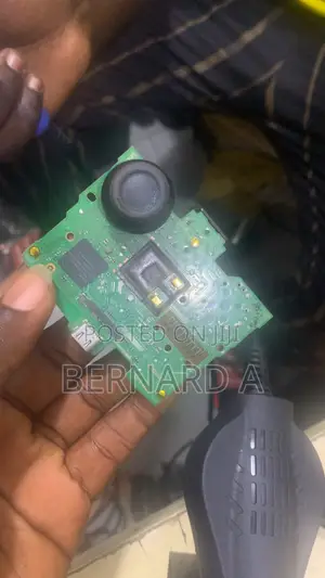 PS3, PS4, PS5, Xbox Controller Repair & Sales