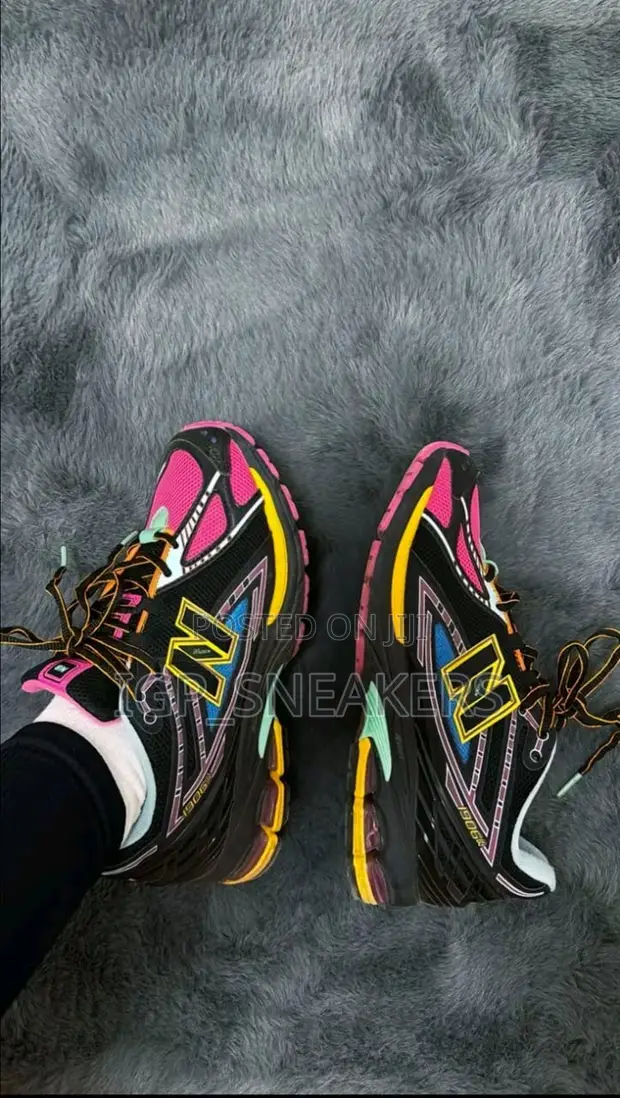New Balance 1906R Sneakers - 1