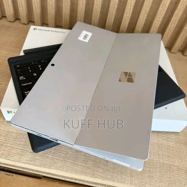 Microsoft Surface Pro 256GB Gray - 1