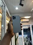 Apple iPhone 11 Pro 64GB Graphite - 2