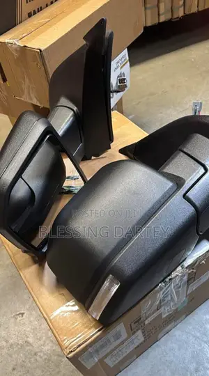 Ford F-150 Side Mirror with Light and Sensor