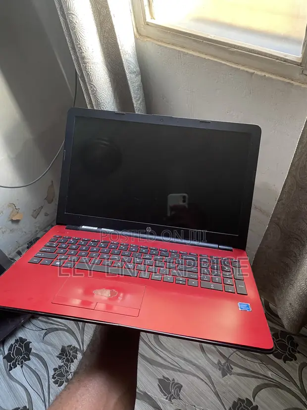 HP 15 Laptop - 8GB RAM, 500GB HDD - 1