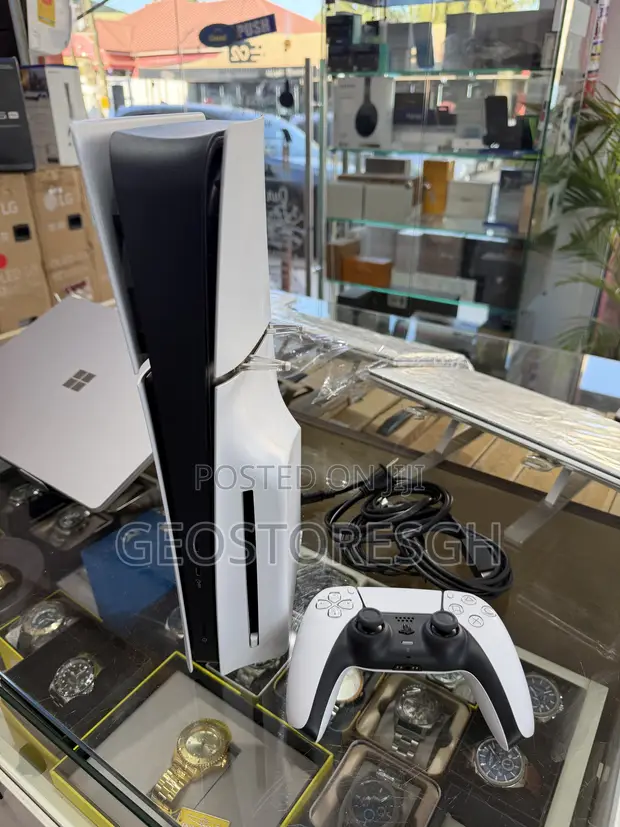 Used PS5 Slim Standard with 5 Games - 1