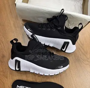 Nike Free Metcon 6 Training Shoes