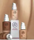 Jaydriz Foundation - Smooth, Flawless Finish - 3