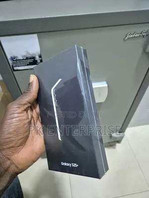 New Samsung Galaxy S25+ 256GB Black
