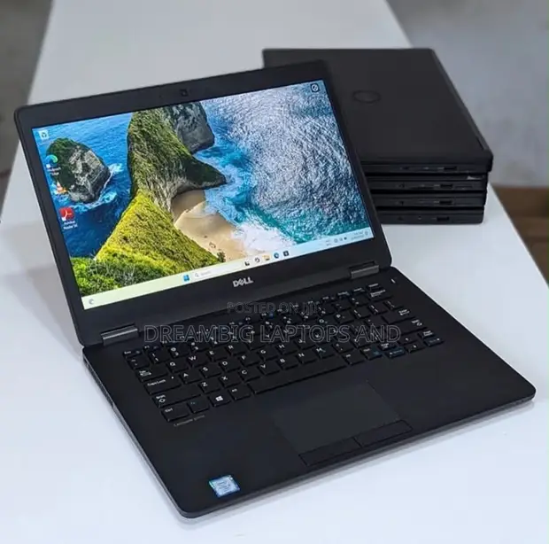 Dell Latitude E7470 Laptop - 1