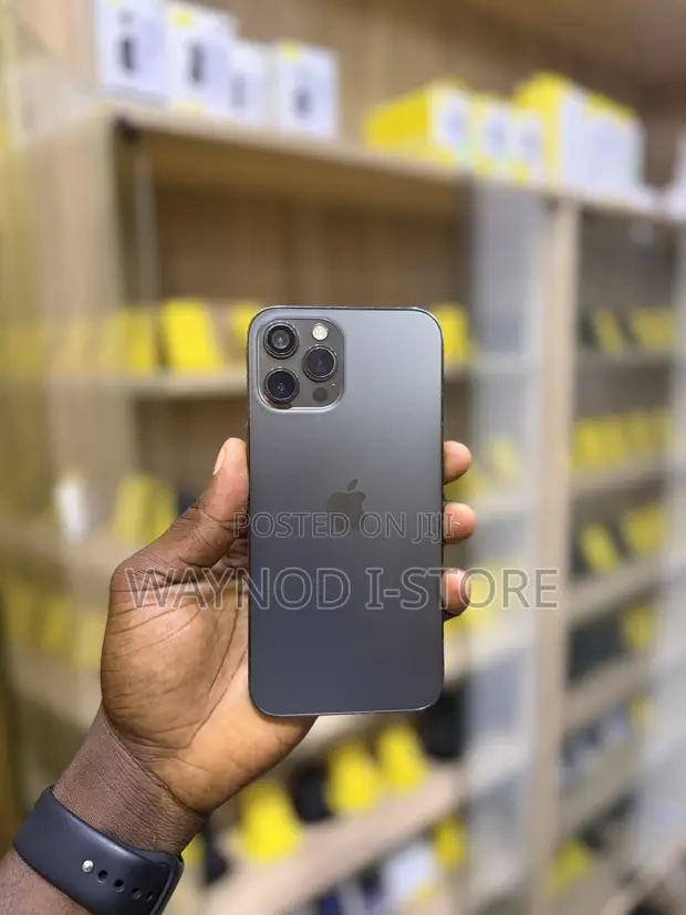 Apple iPhone 12 Pro Max 128GB Graphite - 1