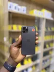 Apple iPhone 11 Pro 64GB Graphite - 2