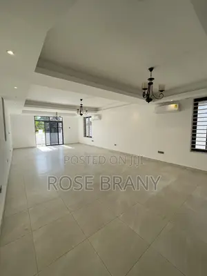 5 Bedroom House with Boys Quarters in Tse Addo, Accra