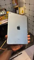 Apple iPad 9.7 64GB Gray (Used) - 2