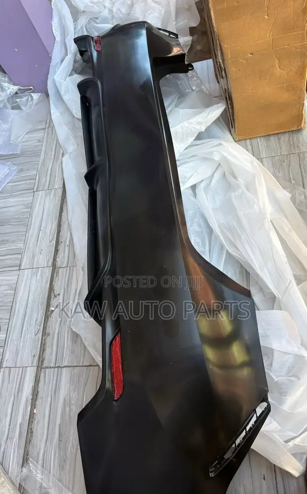 2018-2023 Toyota Corolla Back Bumper - 1
