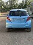 Toyota Vitz 1.3 FWD 5dr 2016 Blue - 3