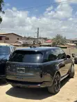 Land Rover Range Rover Vogue 2025 Gray - 4