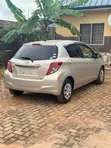 Toyota Vitz 1.3 FWD 5dr 2015 Beige - 4