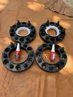 Toyota Tacoma, Hilux 1" Wheel Spacer (2012-2023)