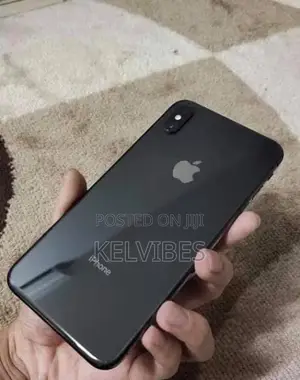 Apple iPhone XS Max 64GB Black