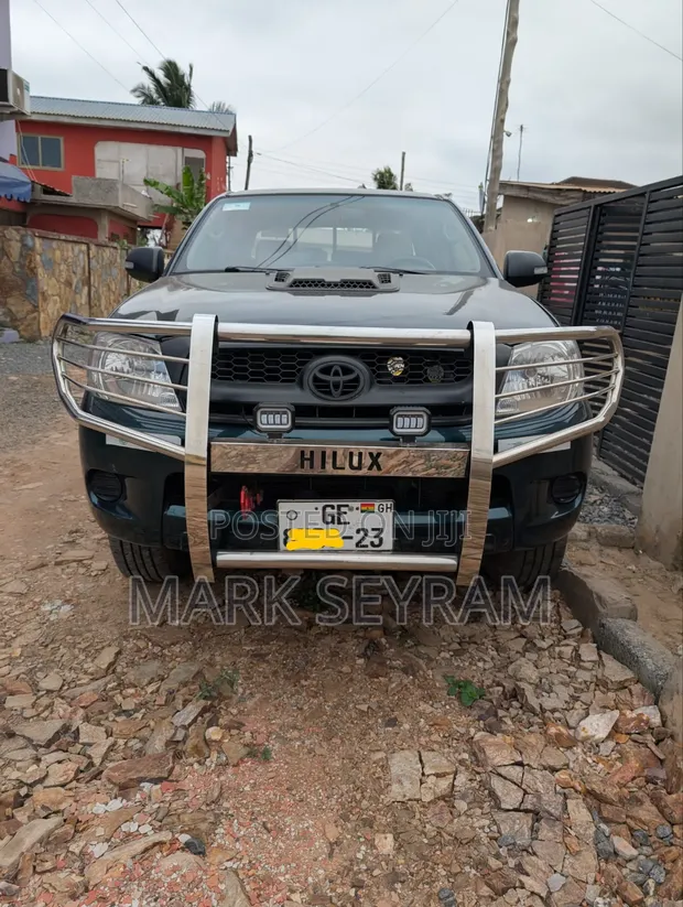 2008 Toyota Hilux 2.5 D-4D Double Cab Pickup - 1