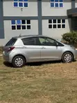 Toyota Vitz 1.3 FWD 5dr 2015 Silver - 3