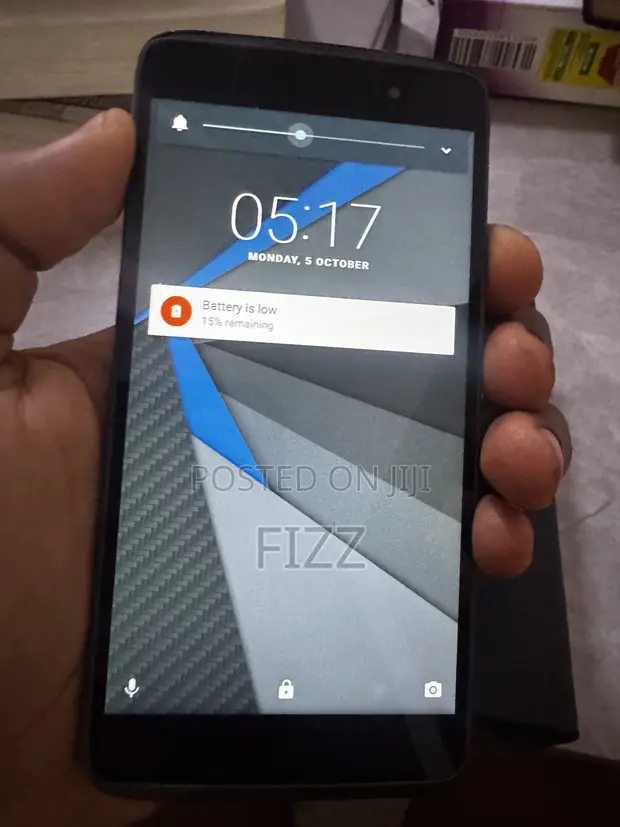 BlackBerry DTEK50 16GB Black - 1