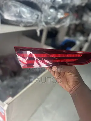 Hyundai Elantra 2019-2021 Tail Light