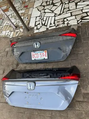 Honda Civic Tailgate/Boot (2018-2021)