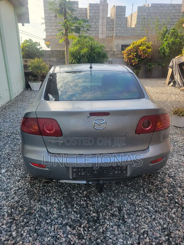 Mazda 3 1.6 Sedan 2009 Gray - 1