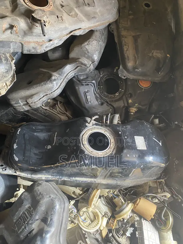 Nissan Frontier Fuel Tank (Used) - 1