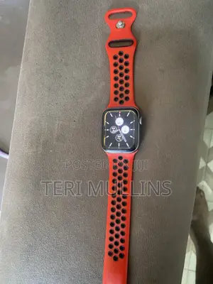 Apple Watch Series 7 - Used