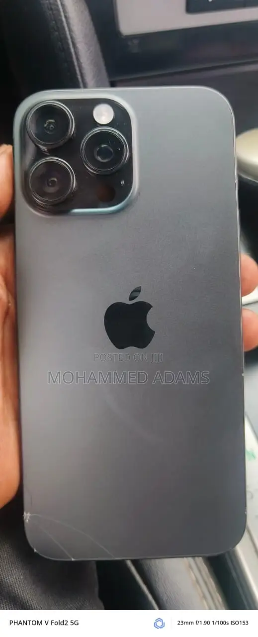 Apple iPhone 16 Pro Max 256GB Black - 1