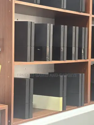Used PS4 Console with Games
