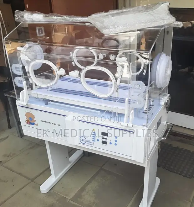 Baby Incubator - Standard - 1