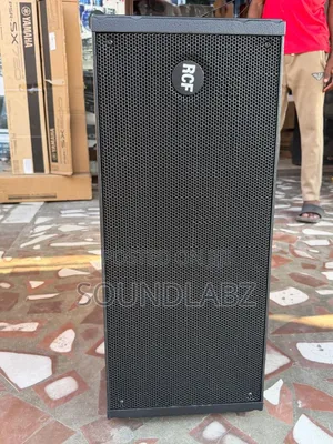 RCF HDL20-P 10-inch Line Array Speakers (Pair)