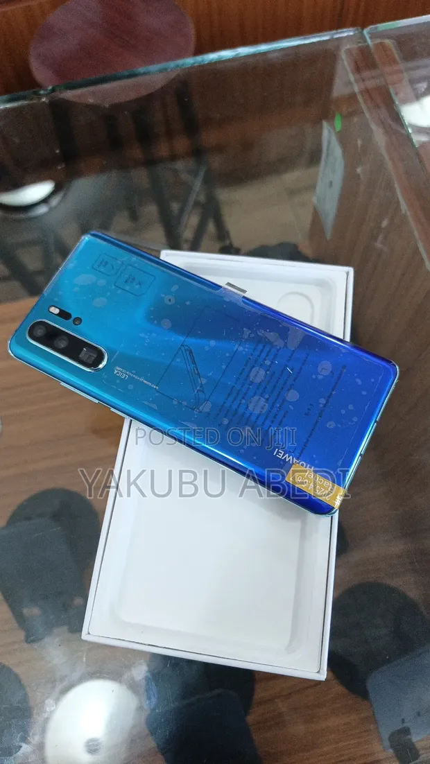 New Huawei P30 Pro 128GB Blue - 1