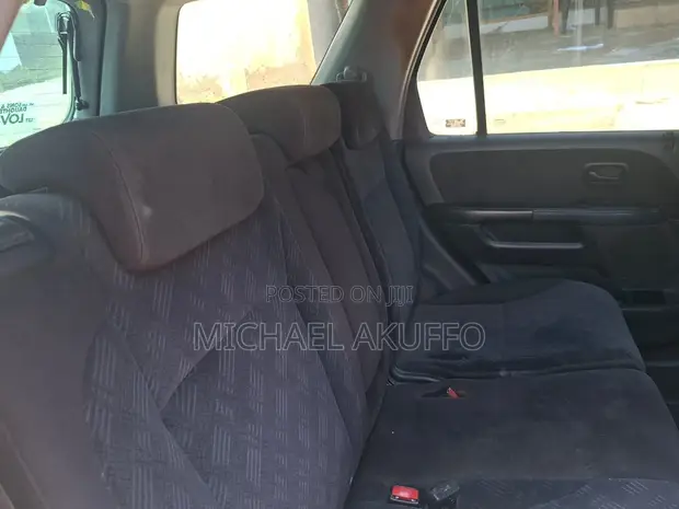 Honda CR-V 2006 Silver - 1
