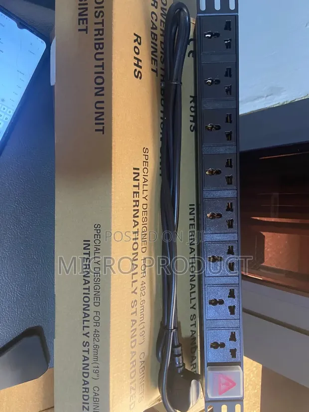 8-Way Power Distribution Unit (PDU) - 1