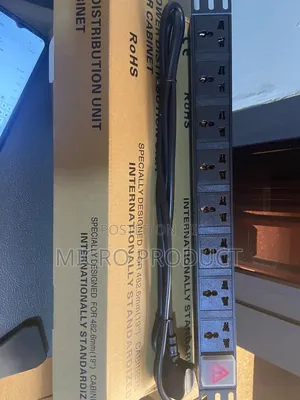 8-Way Power Distribution Unit (PDU)