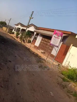 1 Bedroom House for Rent in Ngleshie Amanfro