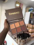 Y Glam Beauty 6-in-1 Bronzer Palette - 3