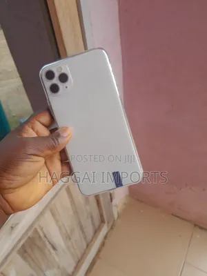 New Apple iPhone 11 Pro Max 256GB Silver