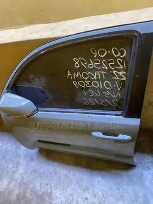 Toyota Tacoma 2023-2026 Front Door Complete