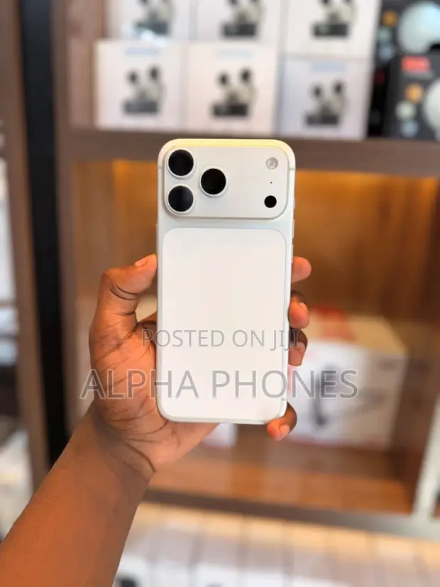 Apple iPhone 17 Pro Max 512GB Silver - 1