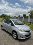 Toyota Vitz 2013 Silver - 5