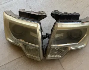 Used Ford F-150 Headlights (2011-2016)
