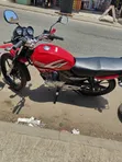 Yamaha YBR125 2025 Red - 4