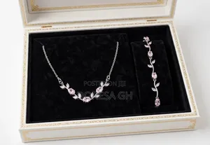 Ladies Necklace and Bracelet Set - Elegant Jewellery